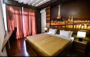 Freedom Square Apartment  Тбилиси